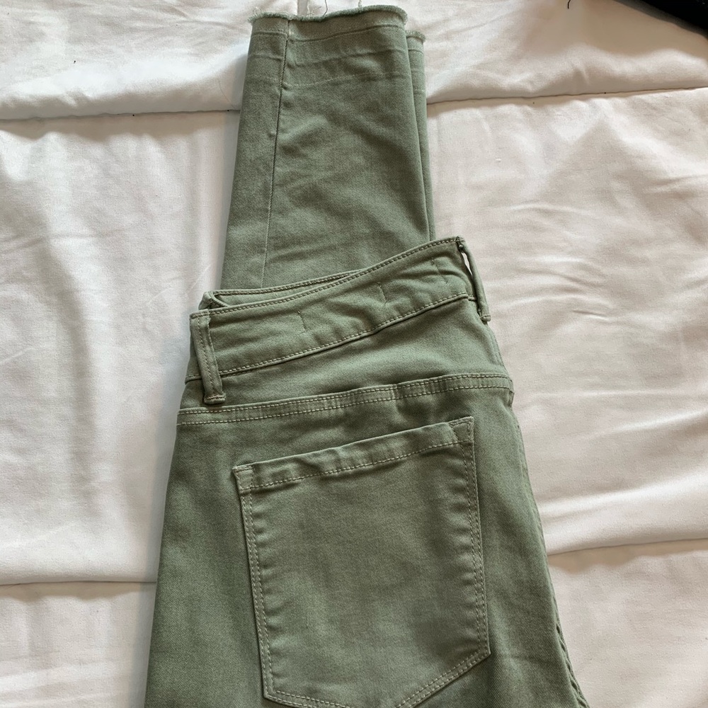 Jeans - Picture 2 of 2